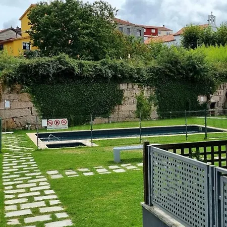 Vistasaragon شقة *